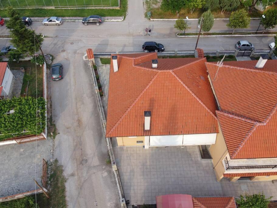 Βίλα Για Όλες Τις Εποχές Του Χρόνου 科扎尼 外观 照片